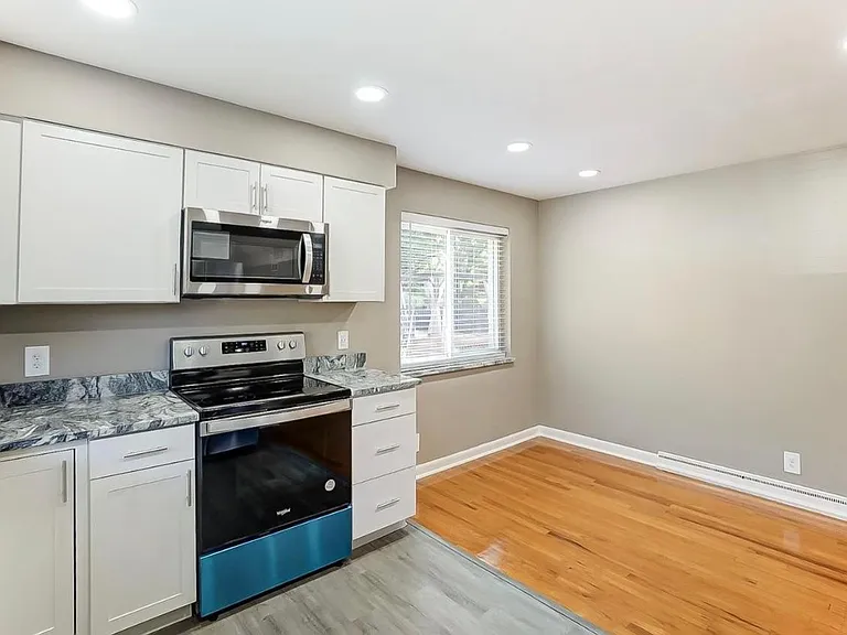 4936 Kelsch Ln #1 — Photo 11