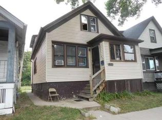 410 E Locust St, Milwaukee, WI 53212