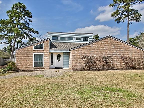 This renovated single story is in the Olde Oaks subdivision