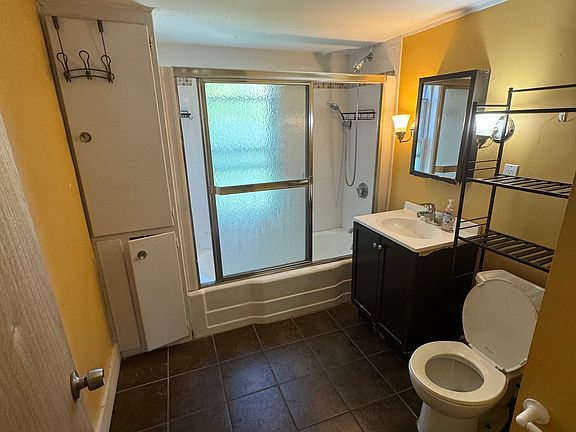 3rd image of 1853 Commonwealth Ave Ste 3