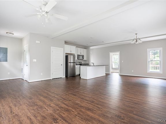5th image of 411 Grayson Ave