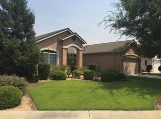 1986 Florence Ave, Sanger, CA 93657