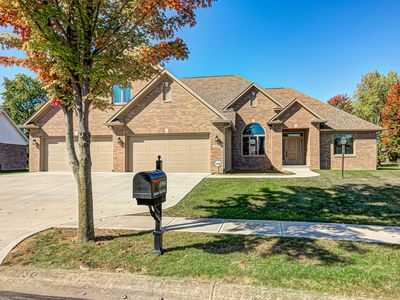898 Justine Cir W, Indianapolis, IN, 46234