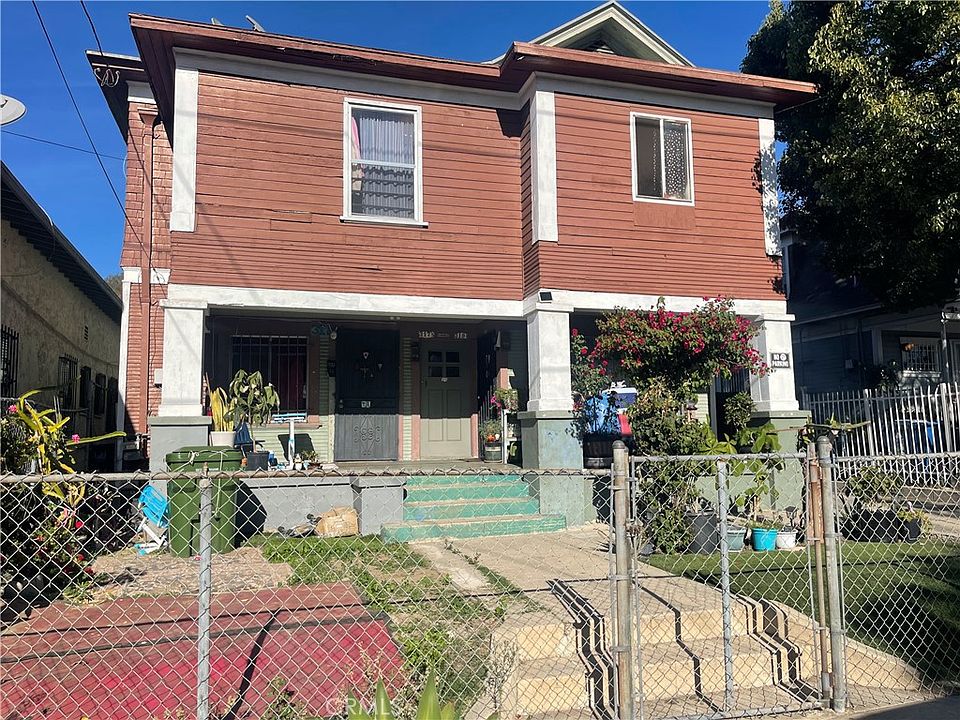 1st image of 317 E 36th St