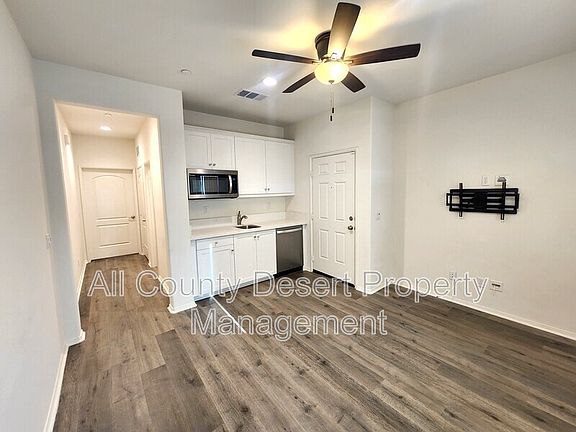 2nd image of 44430 Beringer Dr