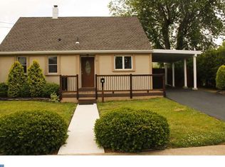 33 Cumberland Rd, Hamilton, NJ 08690