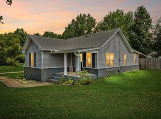 876 Prosser Rd, Leoma, TN 38468