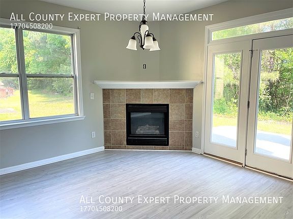5th image of 3502 Willow Meadow Ln