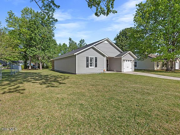2nd image of 411 Hunting Green Drive