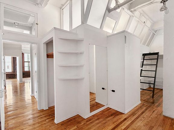 5th image of 237 Lafayette St APT 7W
