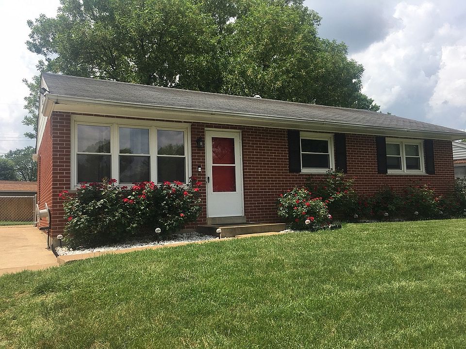 1st image of 10718 Cathy Dr