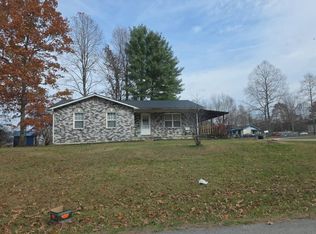 103 Ridgeway W, Mckee, KY 40447