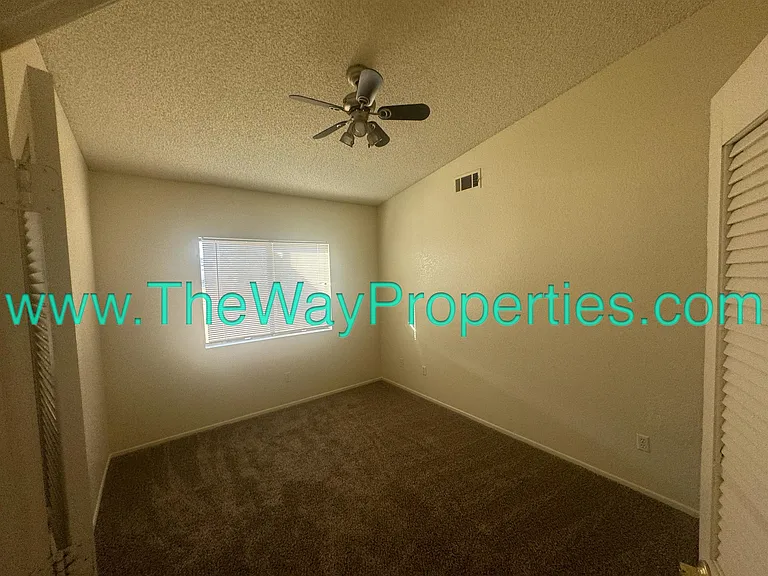 10660 Cottonwood Ave — Photo 8