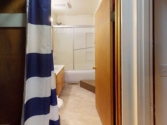 2nd image of 4830 Cul De Sac Ct