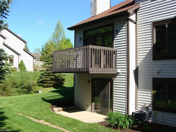 2nd image of 867 Westland Dr
