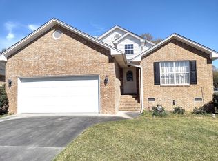 106 Ridge Lake Dr, Manning, SC 29102