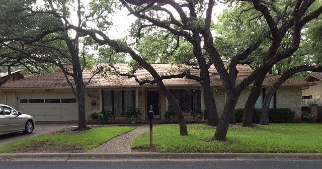 1st image of 8400 High Oak Dr