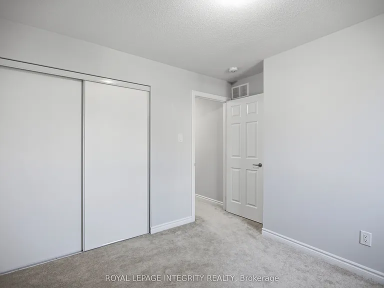 2235 Watercolours Way — Photo 15