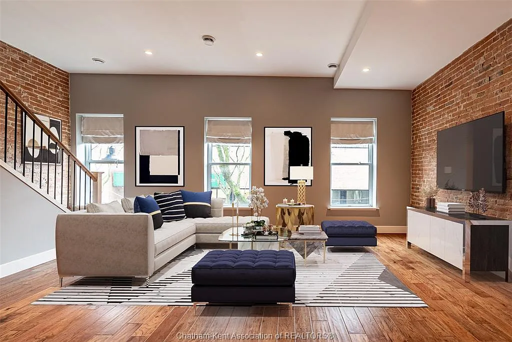 2 bed, 1.5 bath, $2,050 — Photo 1