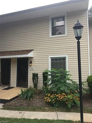Half Off First Full Month Rent — Photo 1
