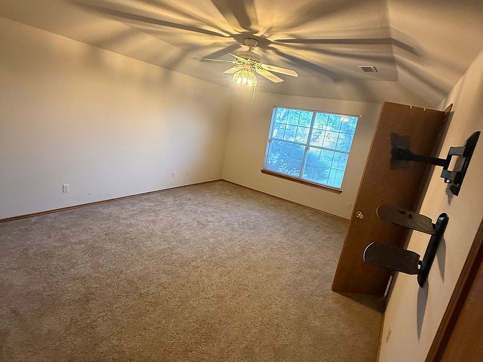 1st image of 2604 Causbie Rd #1