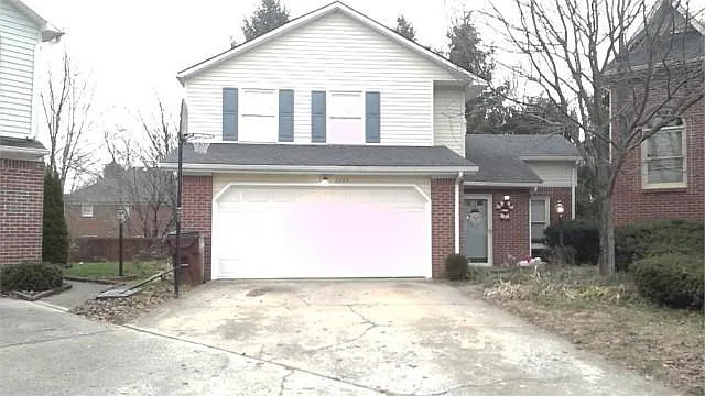 3305 Fort Harrods Ct photo 1