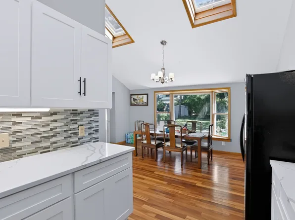 2751 Clifton Rd, Columbus, OH 43221