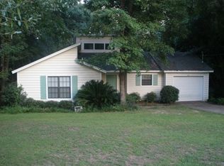 415 Stonehouse Rd, Tallahassee, FL 32301