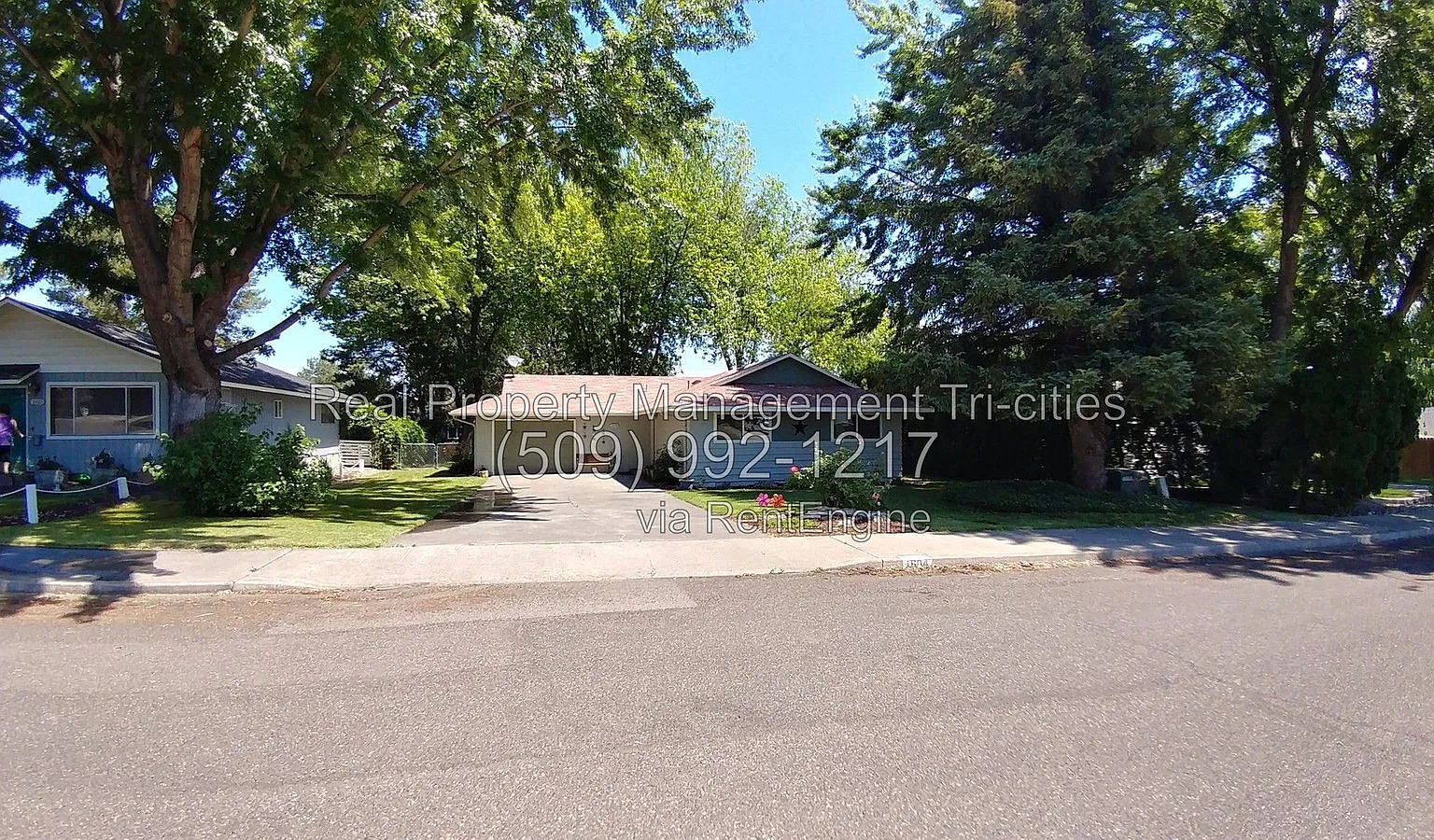 3 bed, 1.5 bath, 1620 sqft, $1,895 — Photo 1