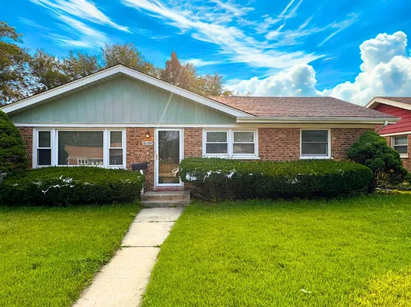 10755 Mason Ave, Chicago Ridge, IL 60415