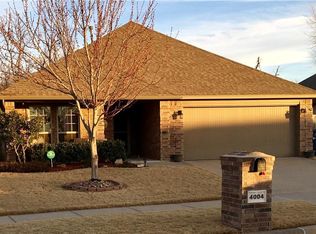 4004 Millers Creek Ln, Mustang, OK 73064