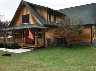 425 Casaloma Dr, Forest, VA 24551