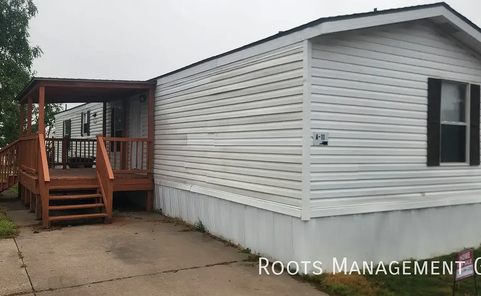 3 Bed 2 Bath Home Available for Lease at Countryside Estates KS - Apply Now! — Photo 1
