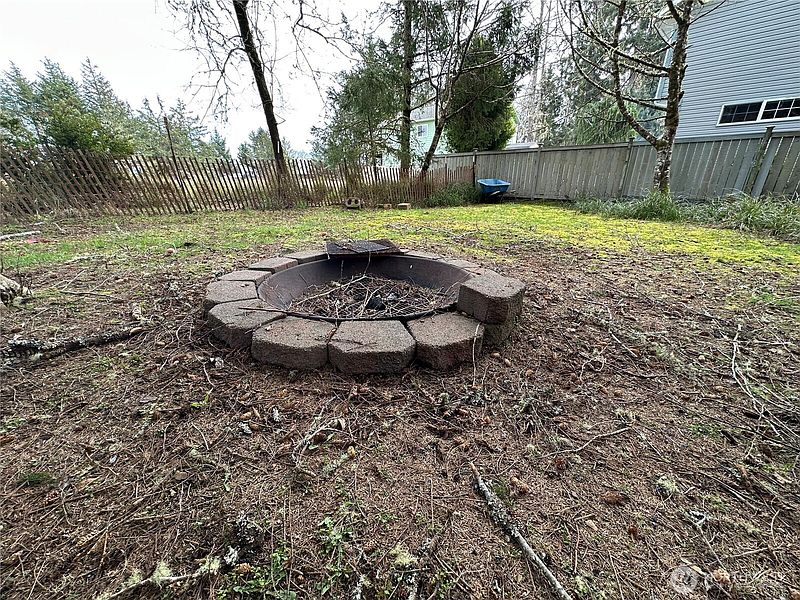 3rd image of 168 Duck Lake Ln SE