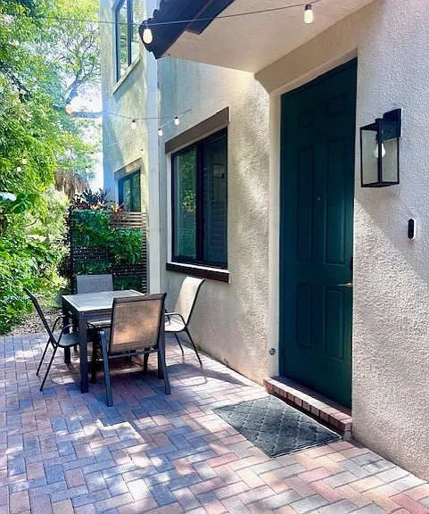 1600 SW 33rd Ct — Photo 48