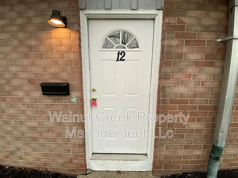5520 Beavercrest Dr #12 — Photo 10