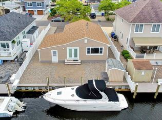 29 Drake Way, Toms River, NJ