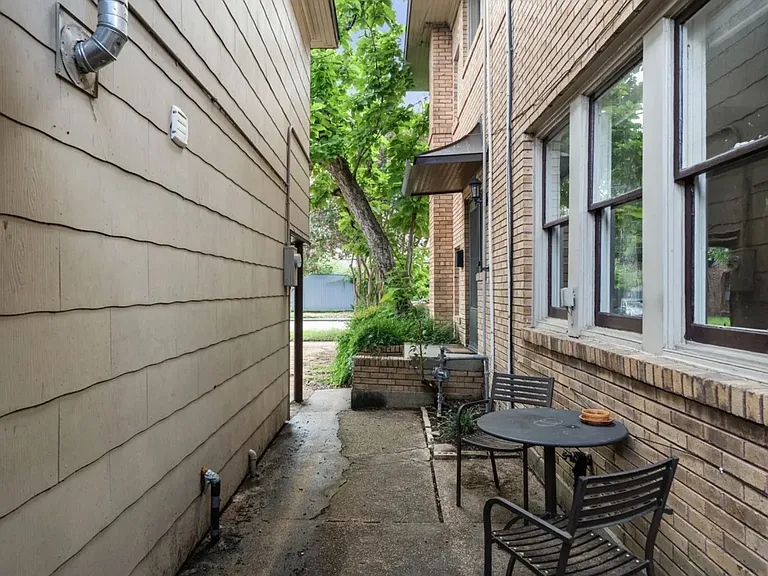4407 Stanford St — Photo 14