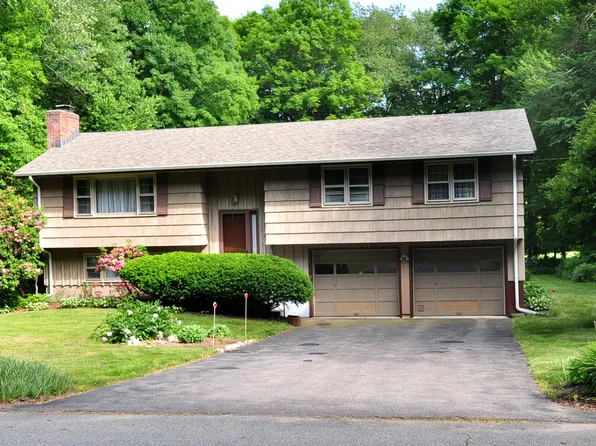 2 Russmar Trail, Columbia, CT 06237