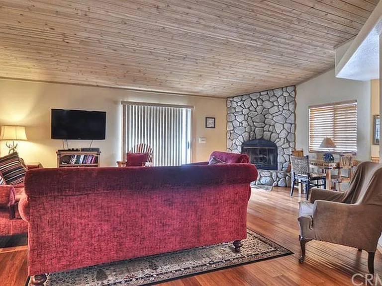 1167 Alameda Dr — Photo 11