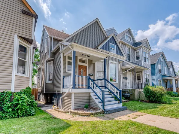 2821 E 76th Pl, Chicago, IL 60649