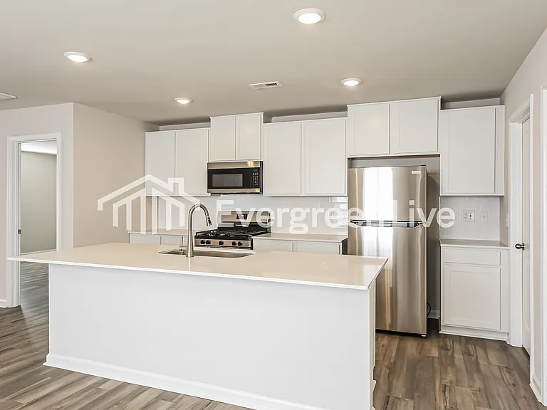 105 Stokely Way — Photo 5