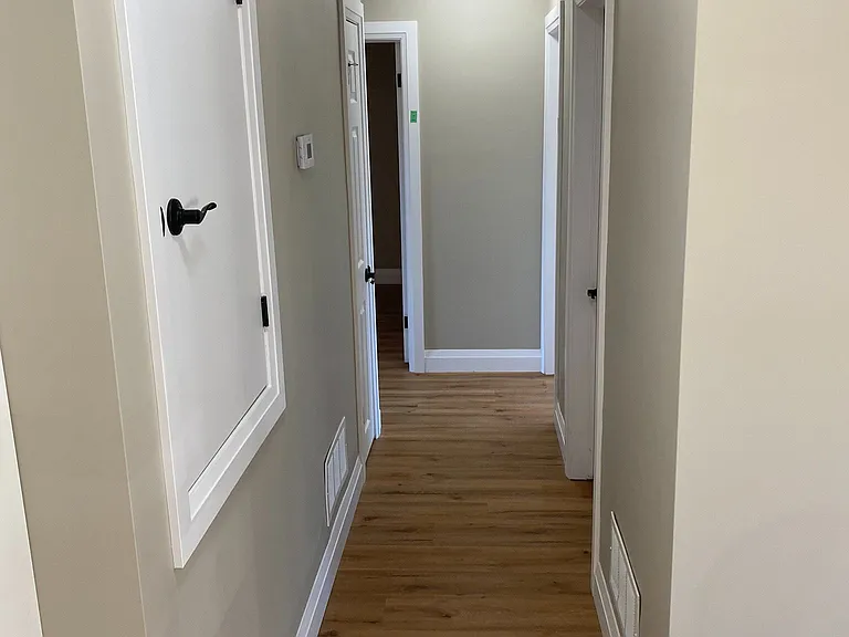 25 Hickery Pl #MAIN FLOOR — Photo 33