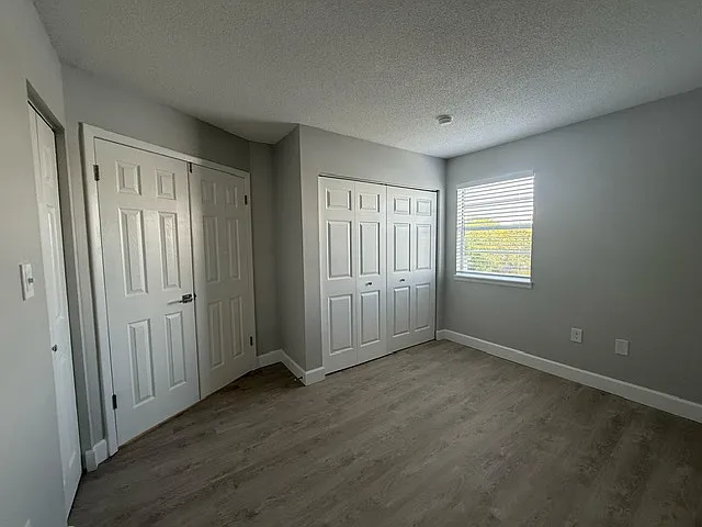 Spring Lake Apartments — Photo 171