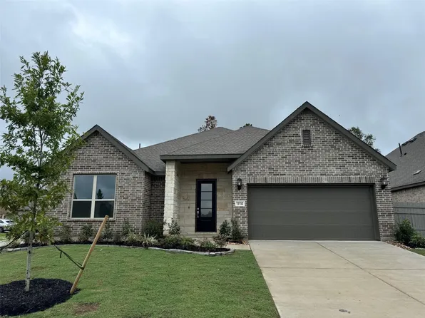 6343 Emerald Clover Dr, Katy, TX 77493