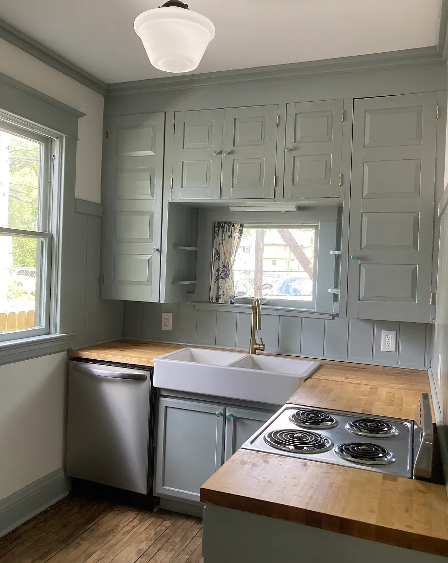 1 bed, 750 sqft, $1,100 — Photo 3