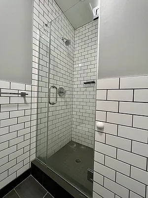 Rented by Compass | media 7