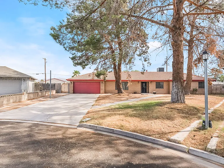 2108 Reynolds Ave — Photo 41