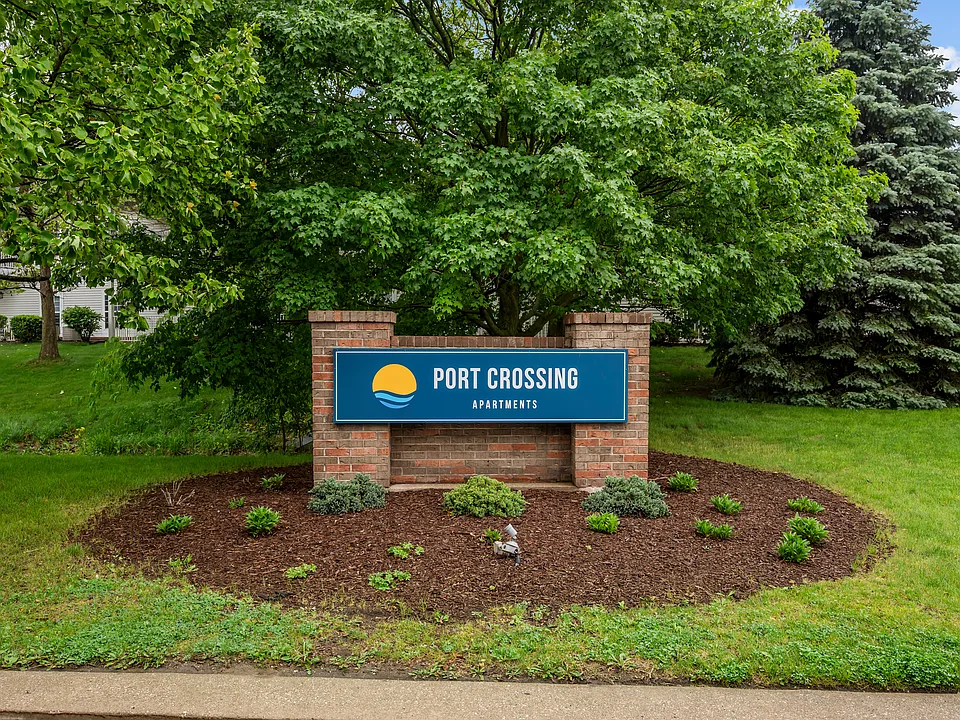 Port Crossing Apartments