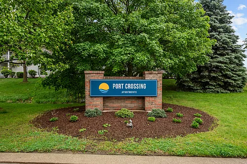 Port Crossing Apartments Photo 1